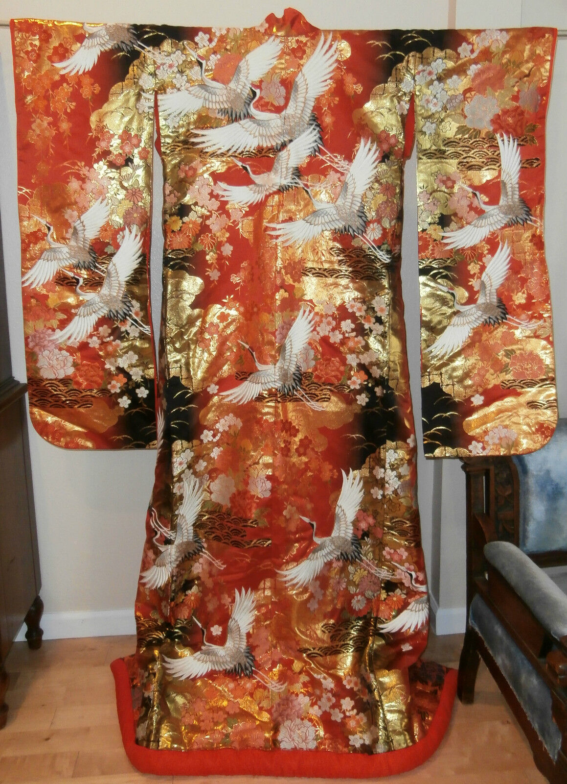 Amazing Vintage Japanese Wedding KIMONO Uchikake Cranes Cherry Blossom Red Gold