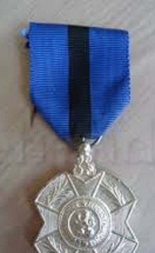  WW II  Belgium Silver medal in the order of Leopold II