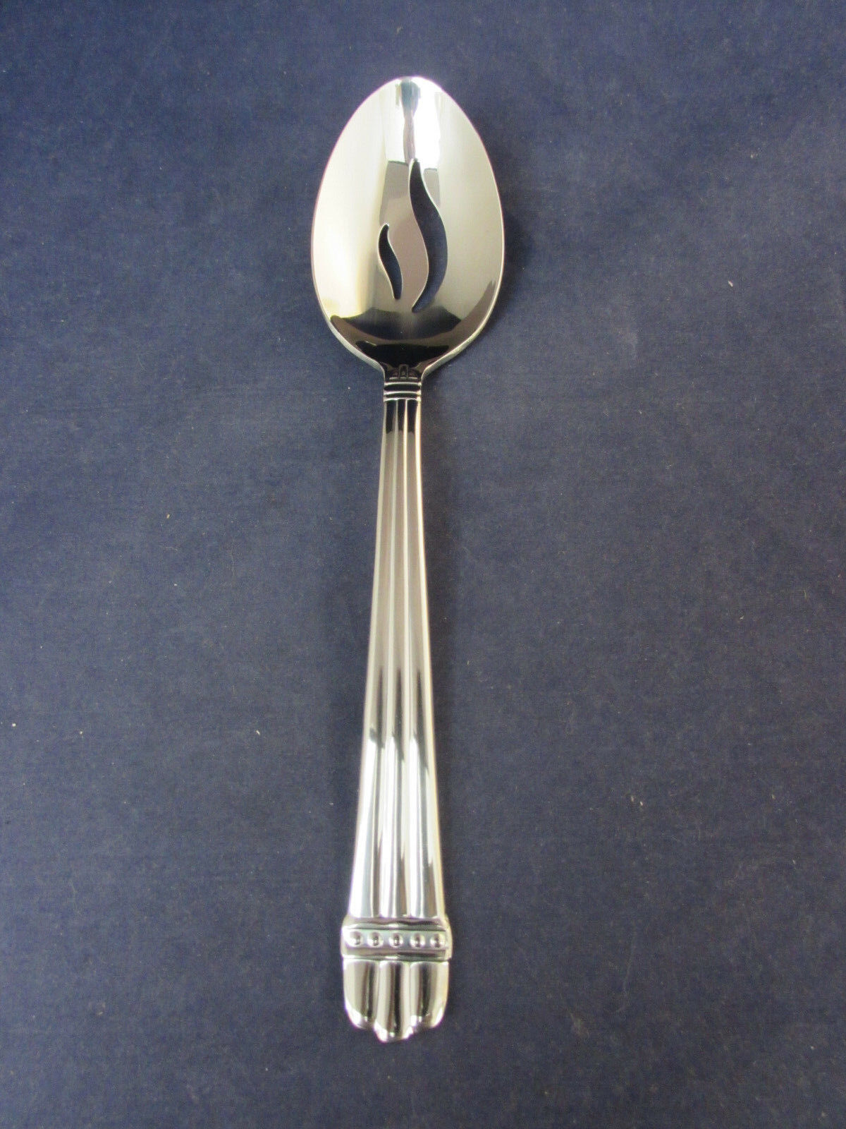 Oneida Stainless TRIDENT Slotted Serving Spoon NEW