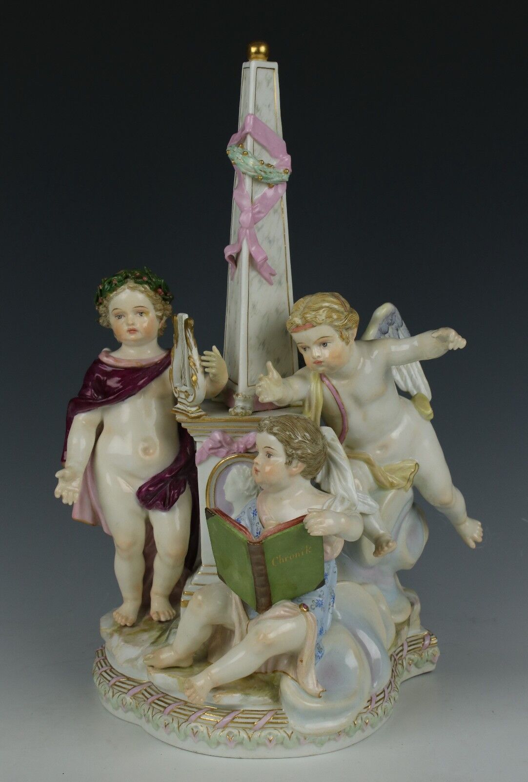 Rare Meissen Acier Figurine \