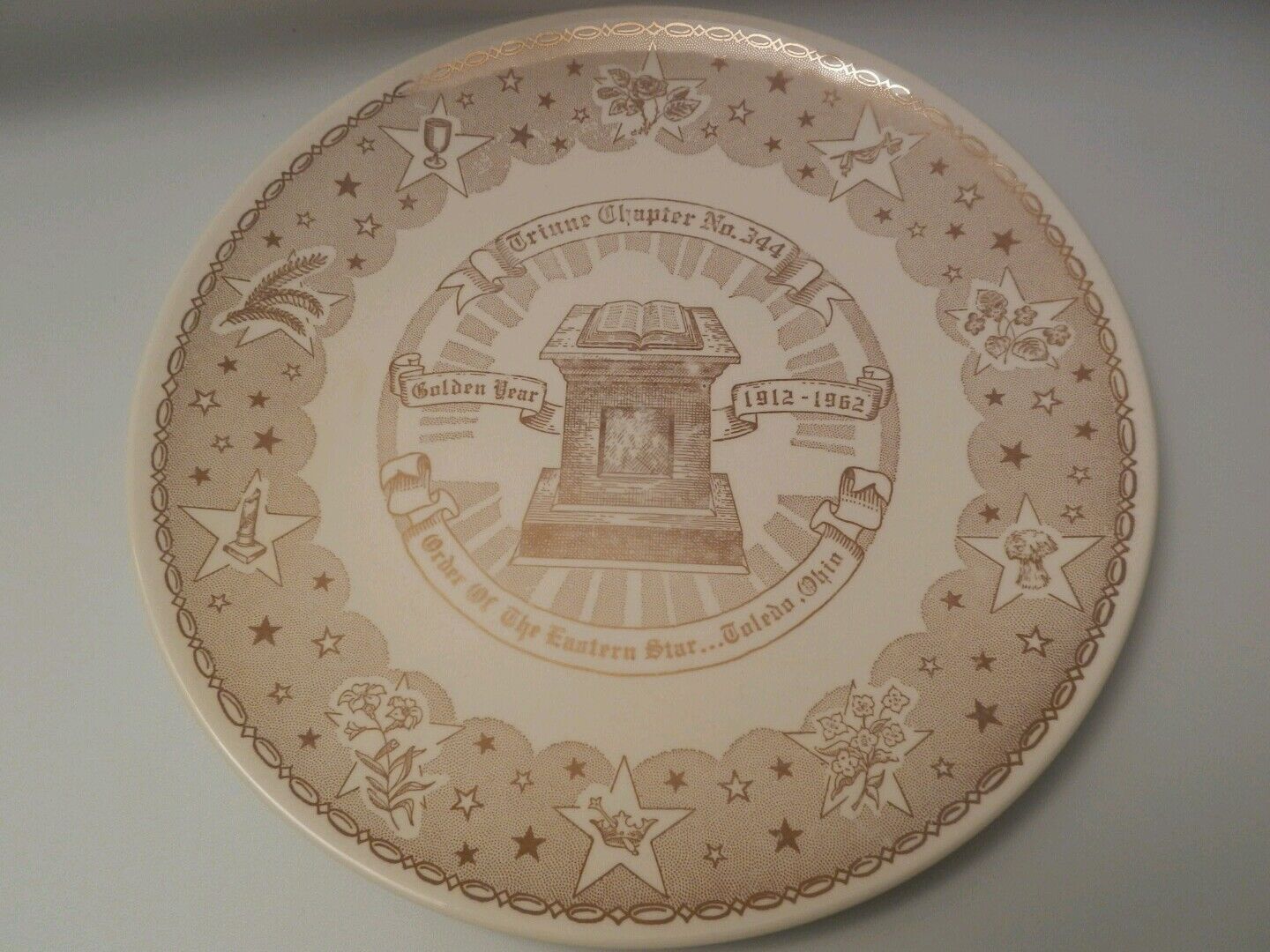 Order of the eastern star toledo ohio Golden year commemorative plate gold 