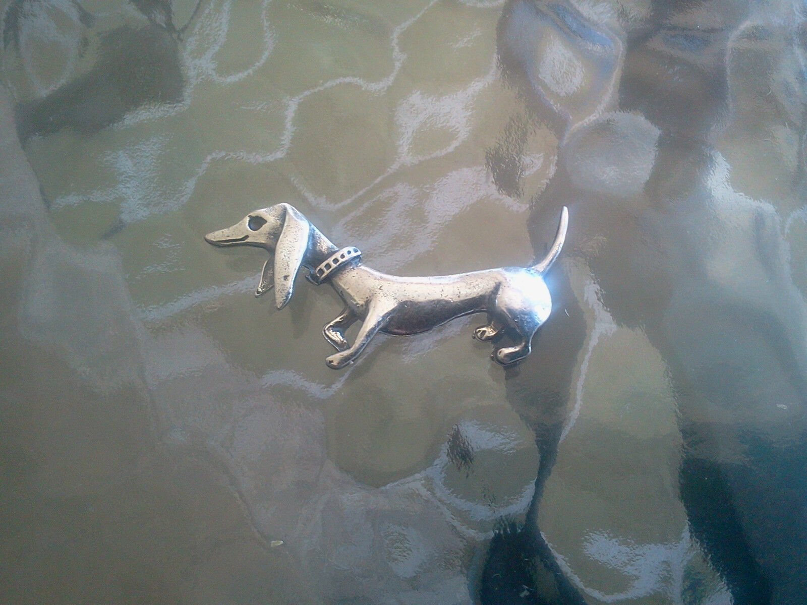 HOUSE PET PUREBRED ANIMAL JEWELRY 1 DACHSHUND PEWTER PIN ALL NEW.