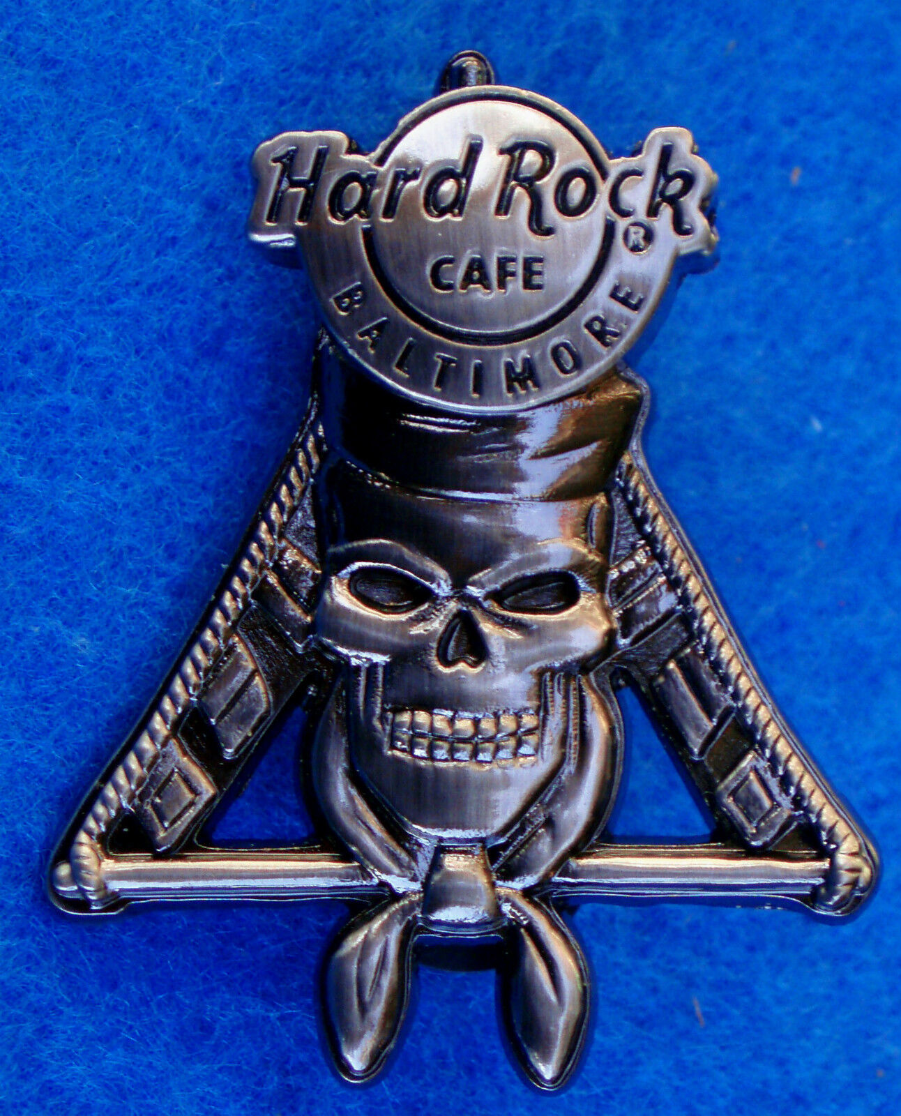 BALTIMORE US NAVY SIGNAL FLAGS SAILOR SILVER SKULL SERIES Hard Rock Cafe PIN LE