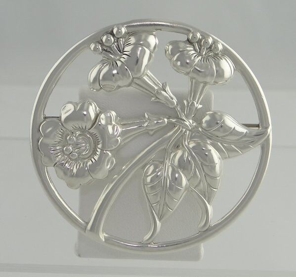 LADIES STERLING SILVER SATIN FLOWER ROUND LARGE PIN BROOCH 60mm 2.30\