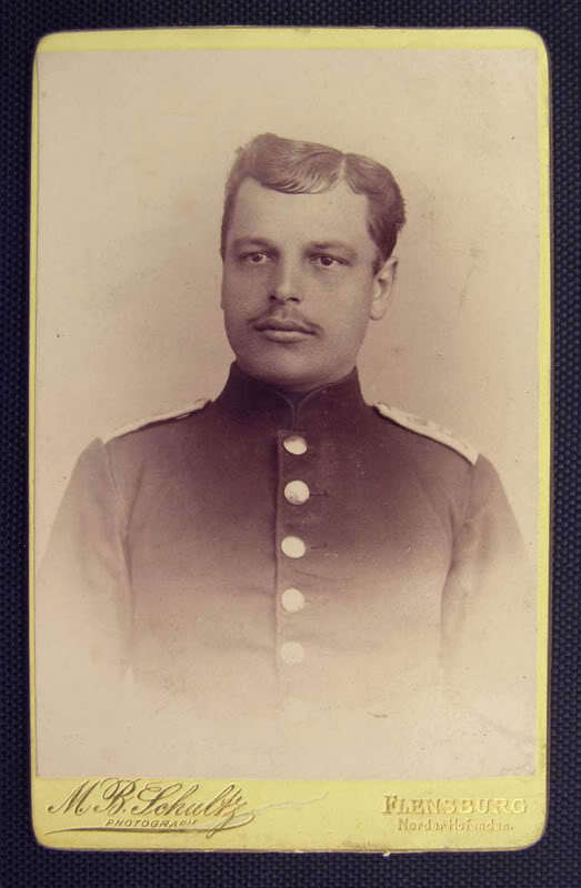 CDV German Soldier Portrait by MB Schultz Flensburg c1890 Germany