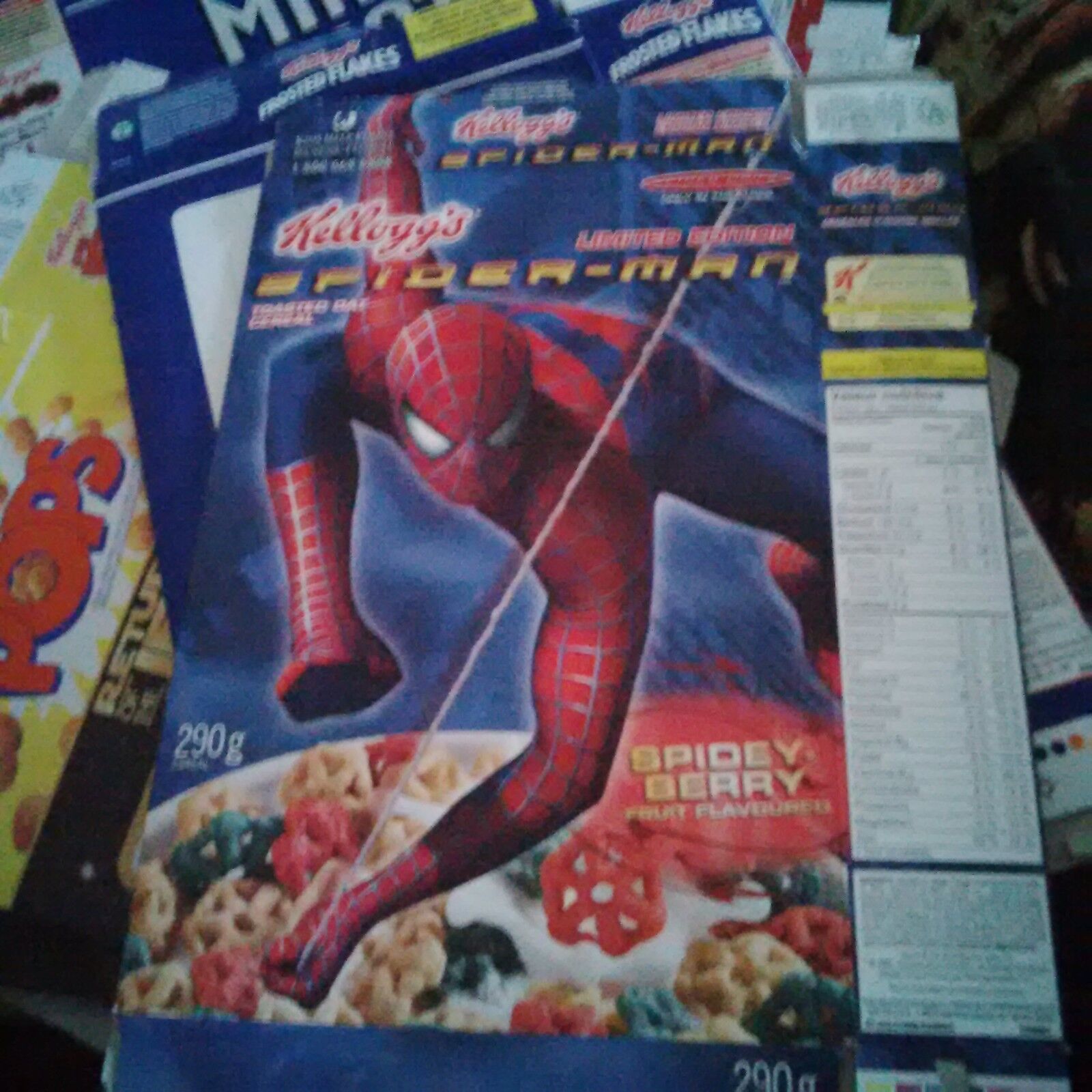 2004 MEGA RARE SPIDERMAN 2 HONEYCOMB SPIDEY BERRY CEREAL BOX LIMITED EDITION CND
