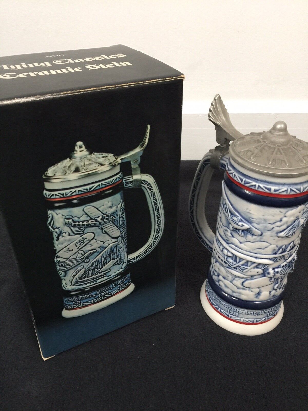 Flying Classics - Vintage Avon Ceramic Stein 1981 - Wright Brothers - Aviation