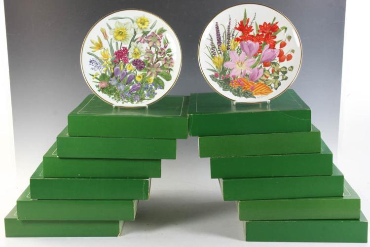Franklin Mint Flowers of the Year Plates Lot 2385