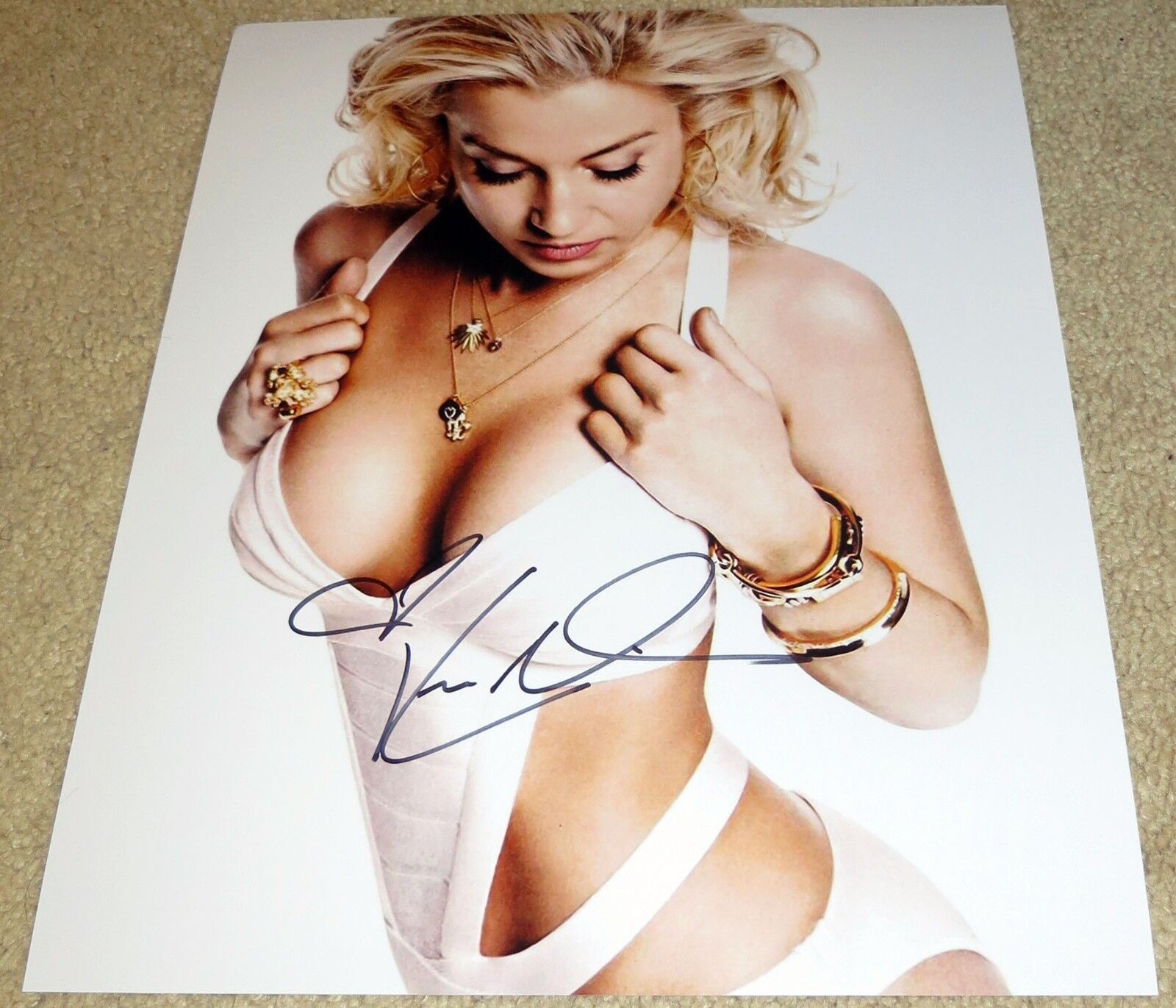 Sexy Kellie Pickler Signed 11x14 American Idol Dancing with the Star Exact Proof