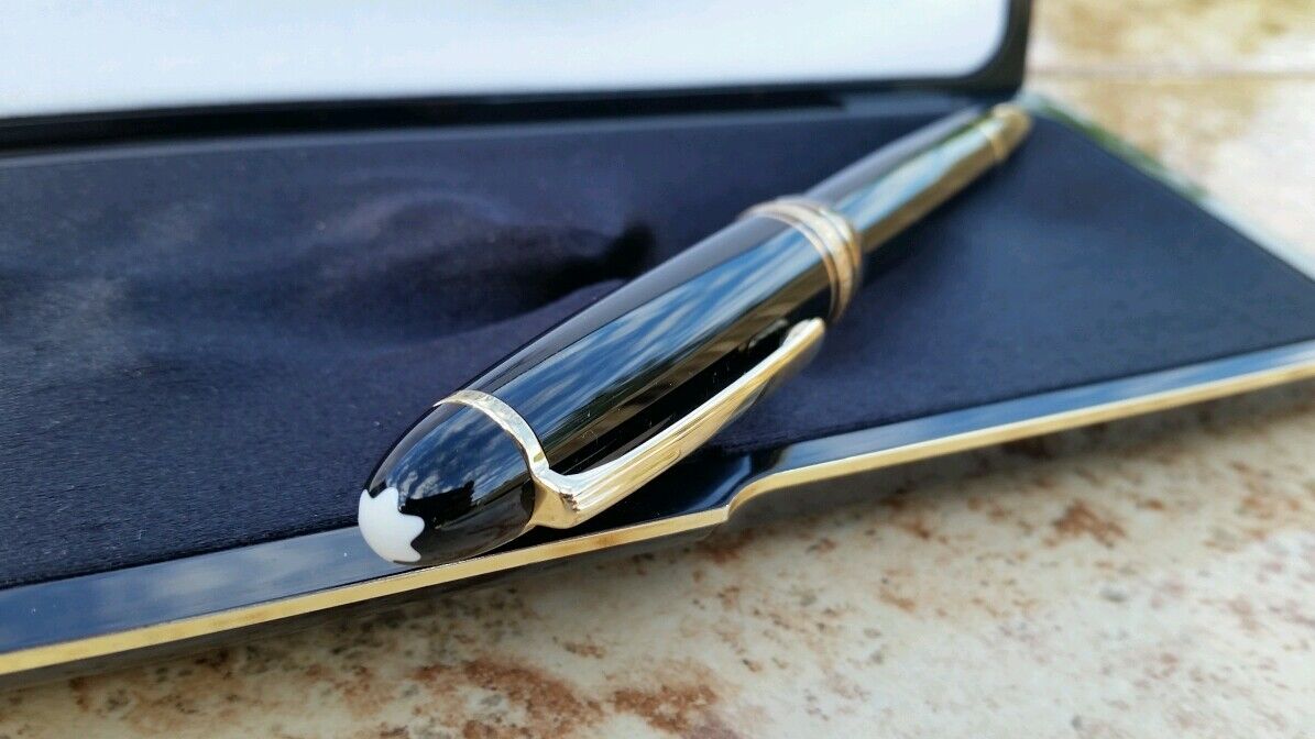 Gorgeous, Genuine, MONT BLANC,14K Nib, 4810, Vintage, Germany,Black,Fountain Pen