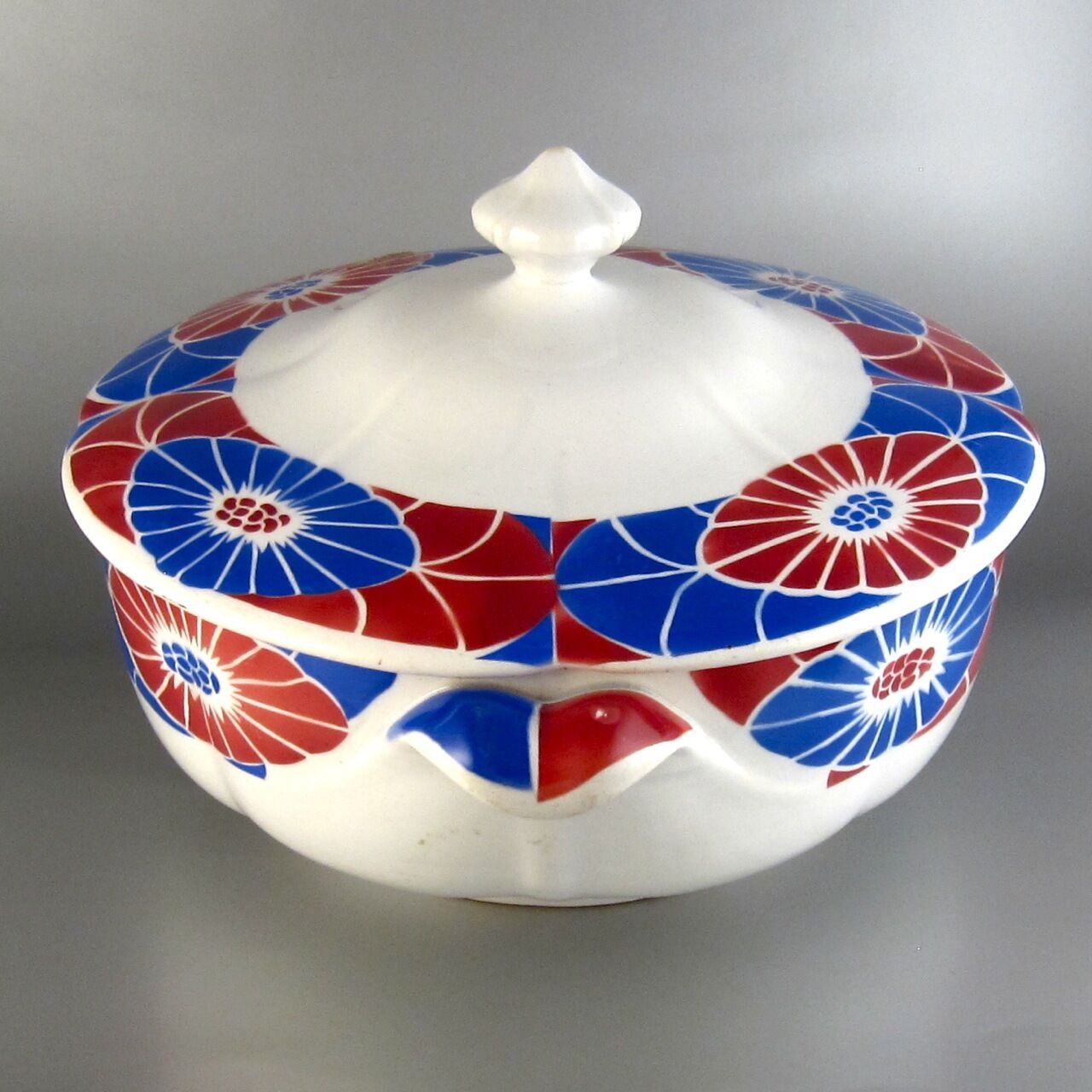Vintage French Art Deco Sarreguemines Porcelain Covered Serving Dish Tureen 