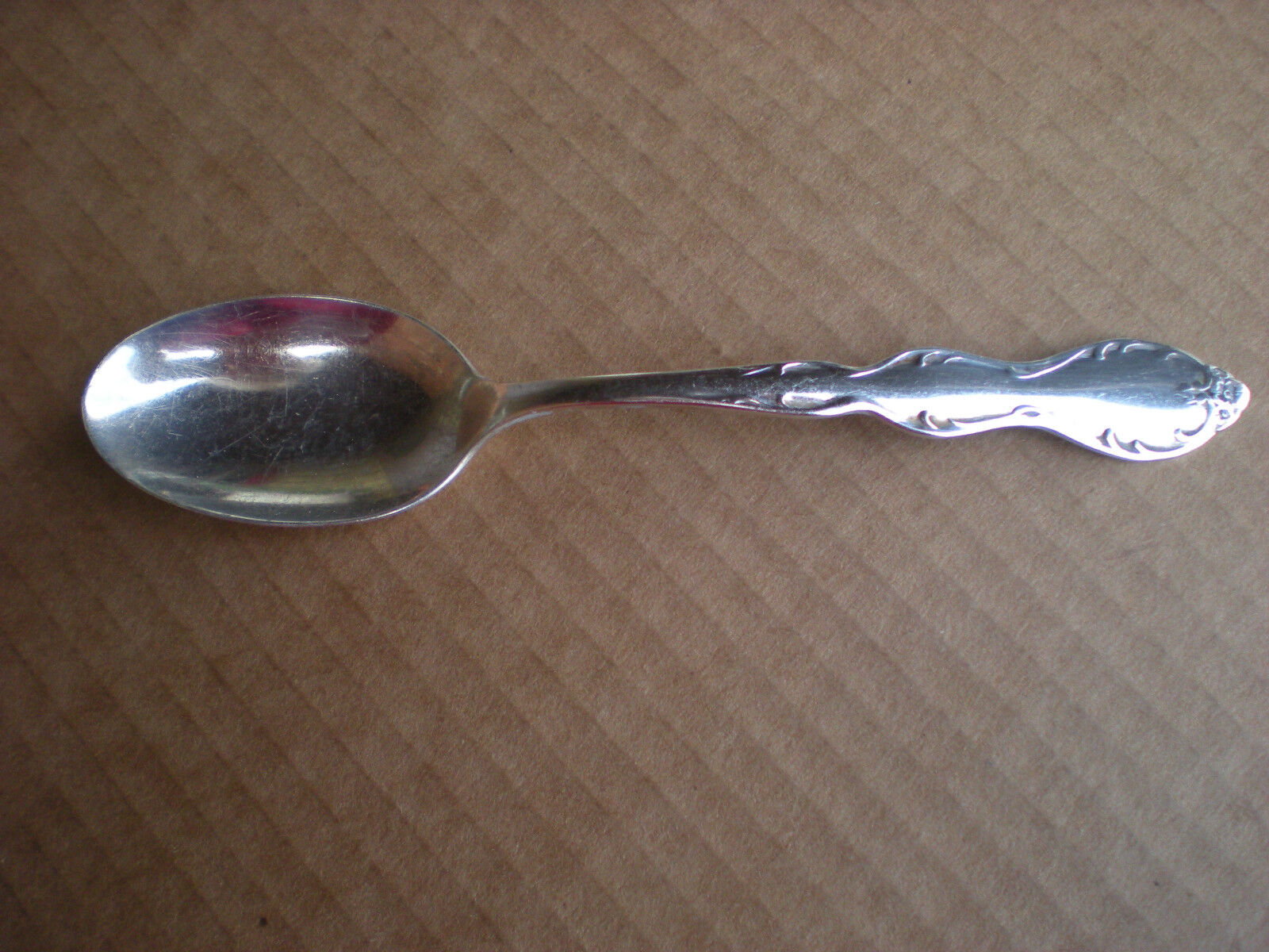 Wm Rogers CAMELOT MELODY Silverplate Spoon ExtraPlate Original Rogers1964 