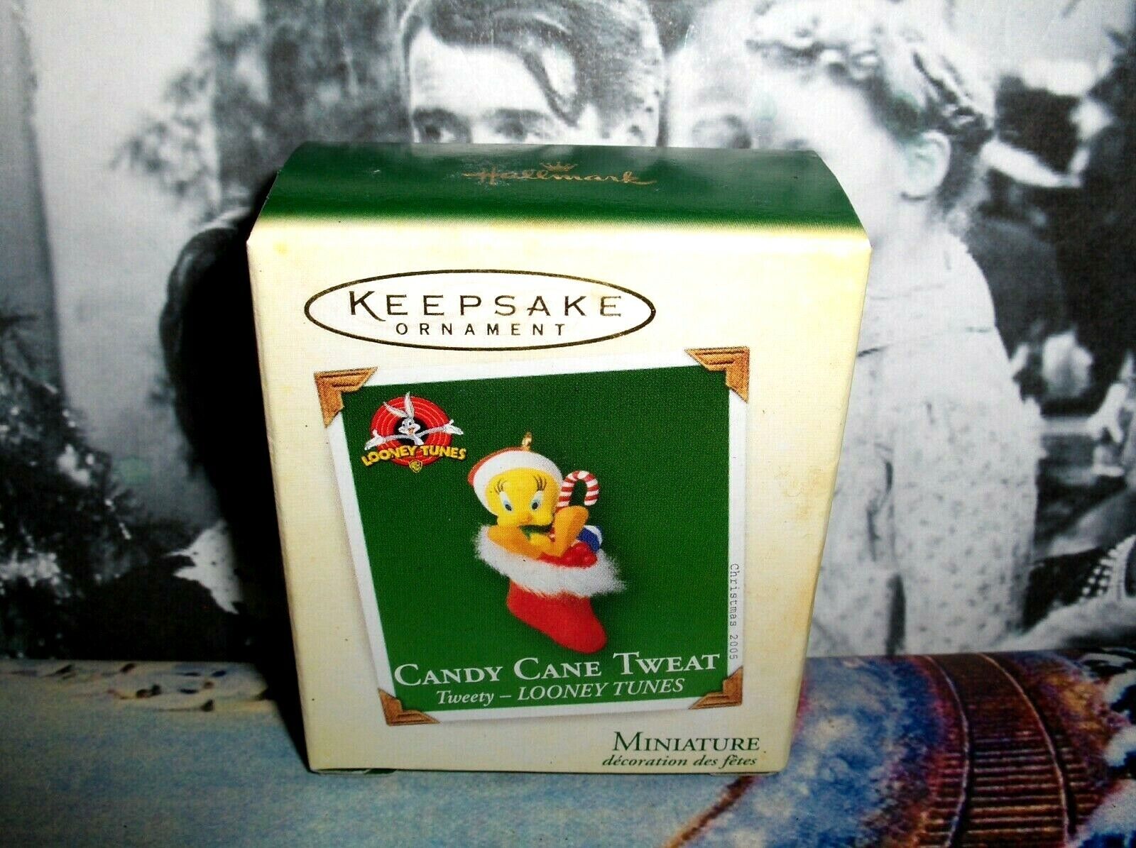 Candy Cane Tweat`2005`Miniature-Tweety-Looney Tunes,,Hallmark Tree Ornament-NICE