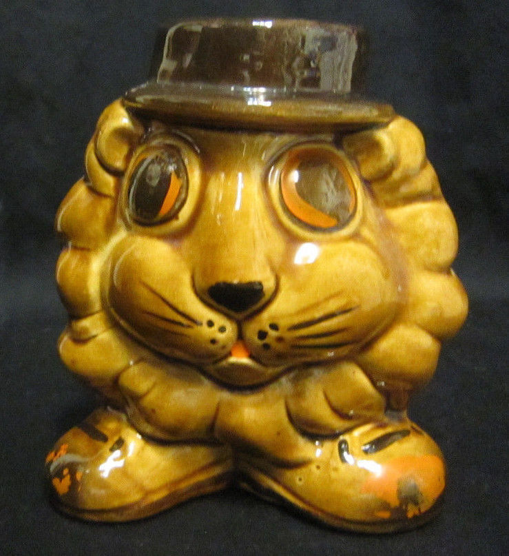 Vintage Ceramic Lion with Top Hat Planter Vase CCC 501 Canadian Ceramic Craft