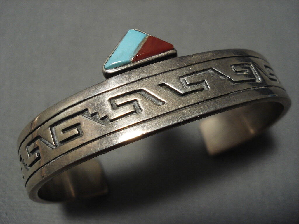 IMPORTANT VINTAGE NAVAJO TURQUOISE CORAL STERLING SILVER INLAY THICK BRACELET