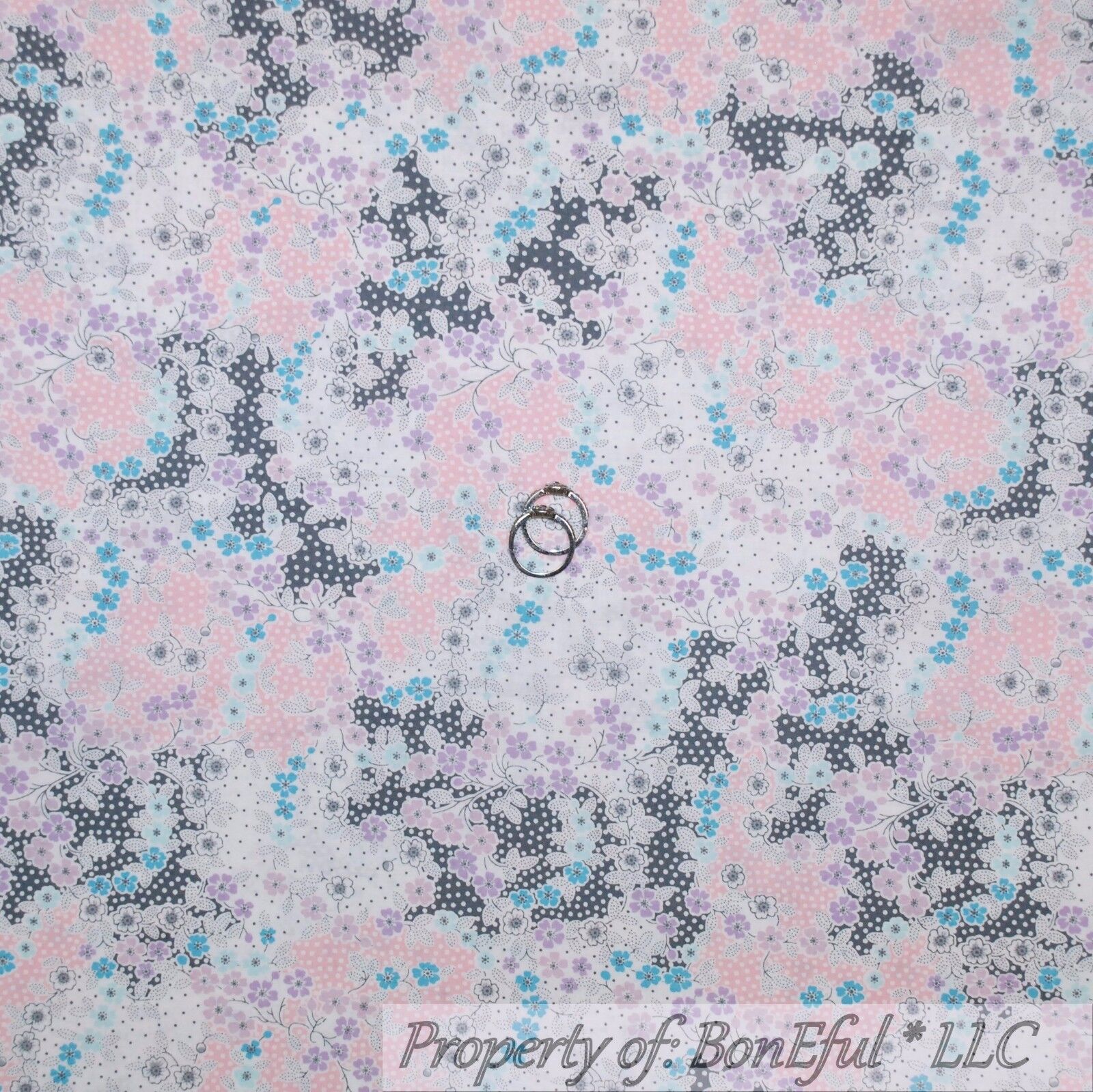 BonEful FABRIC Cotton Quilt VTG Pink Gray Purple White Flower Old Lace Dot SCRAP
