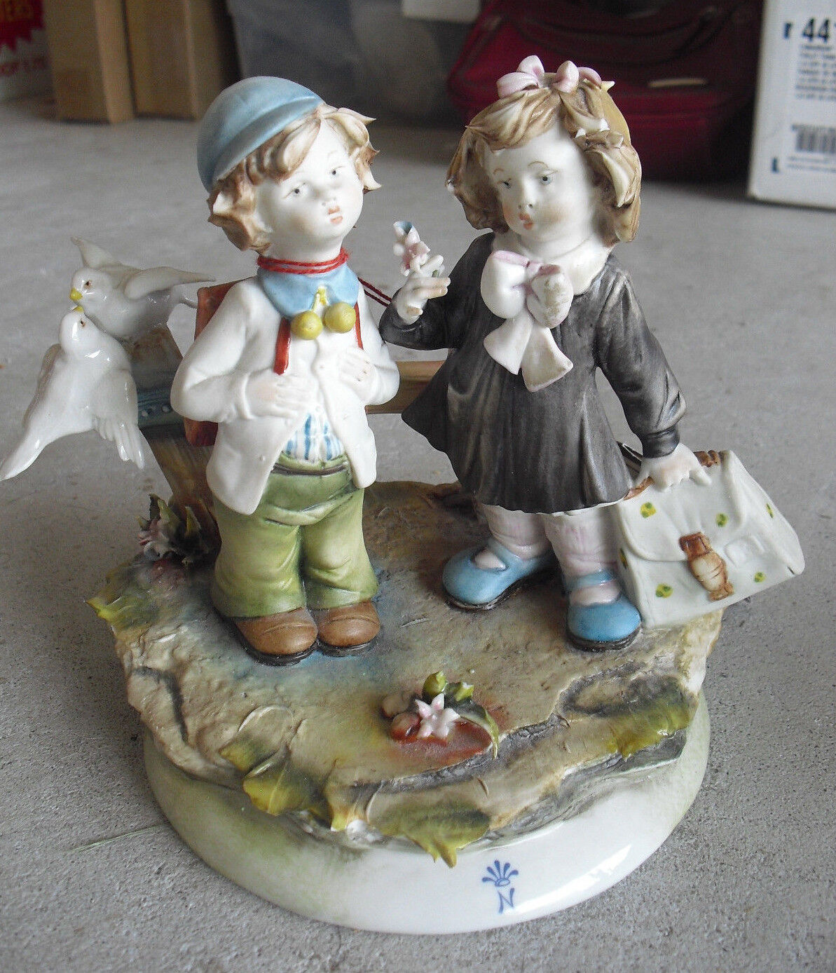 RARE Capodimonte by Quio Pezzoto Porcelain Boy and Girl Birds Figurine 6\