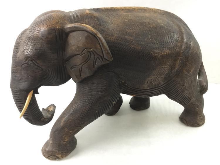 Vintage Hand Carved Wood Elephant Sculpture Lot 2025