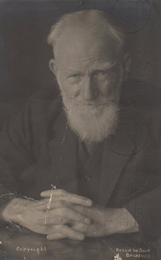 *GREAT PLAYWRIGHT GEORGE BERNARD SHAW RARE AUTOGRAPHED PHOTO*