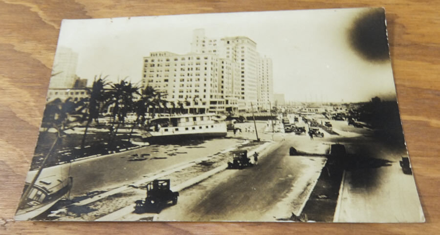 1926 Real Photo Postcard 9/18 HURRICANE DAMAGE, MIAMI, FL/BOAT IN PARK/FLORIDA/A