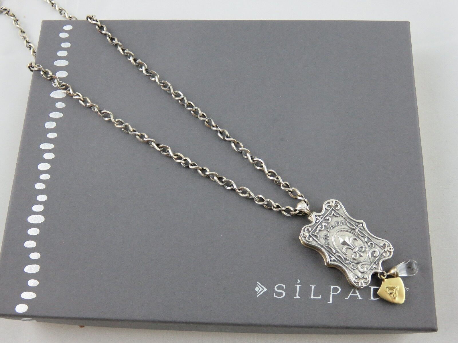 Silpada Sterlng Silver Rep Exclusive 2015 Reversible Paris Fleur de lis Necklace