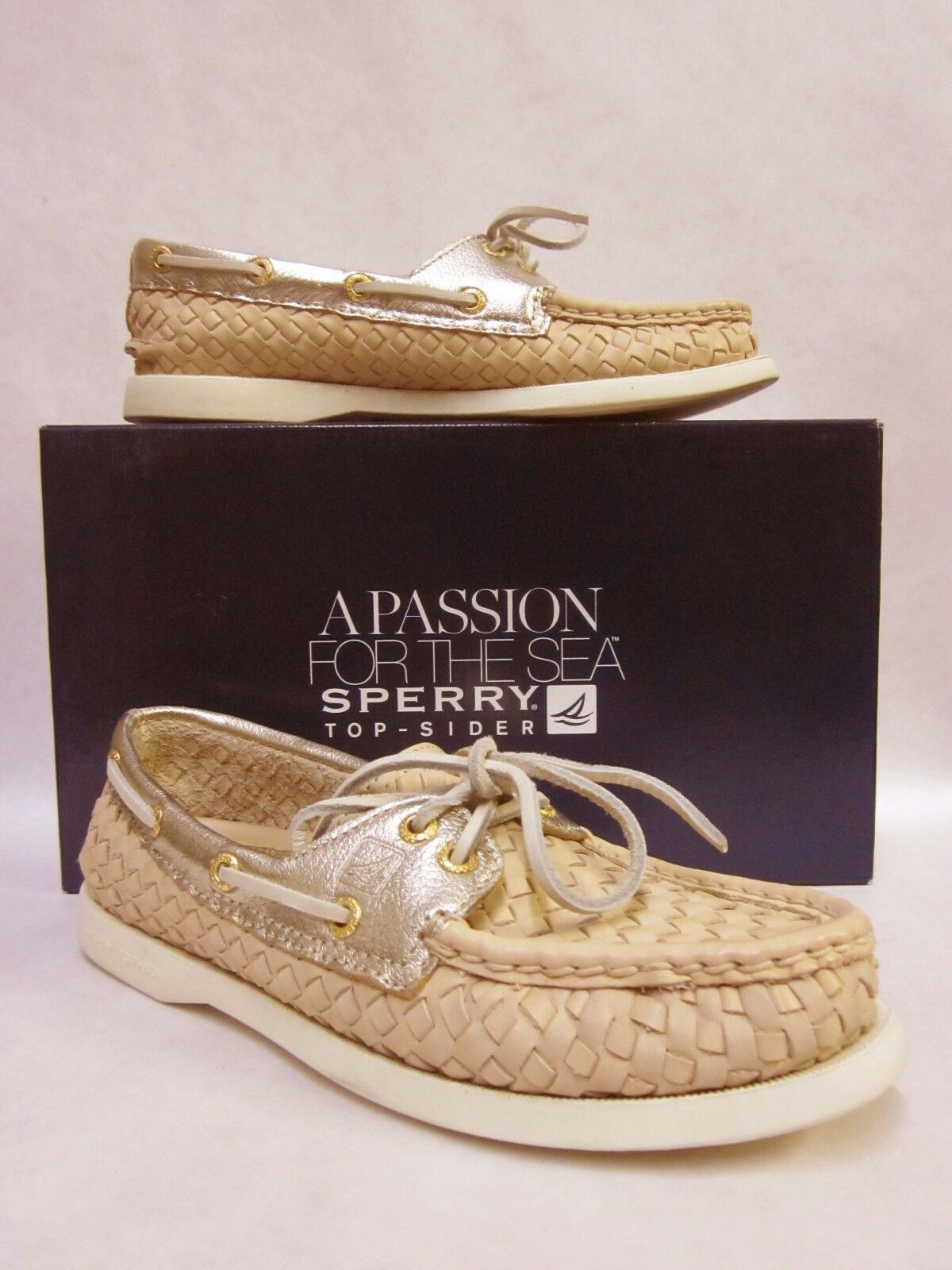 Sperry A/O Blond Woven Boat Shoe - SIZE 5.5