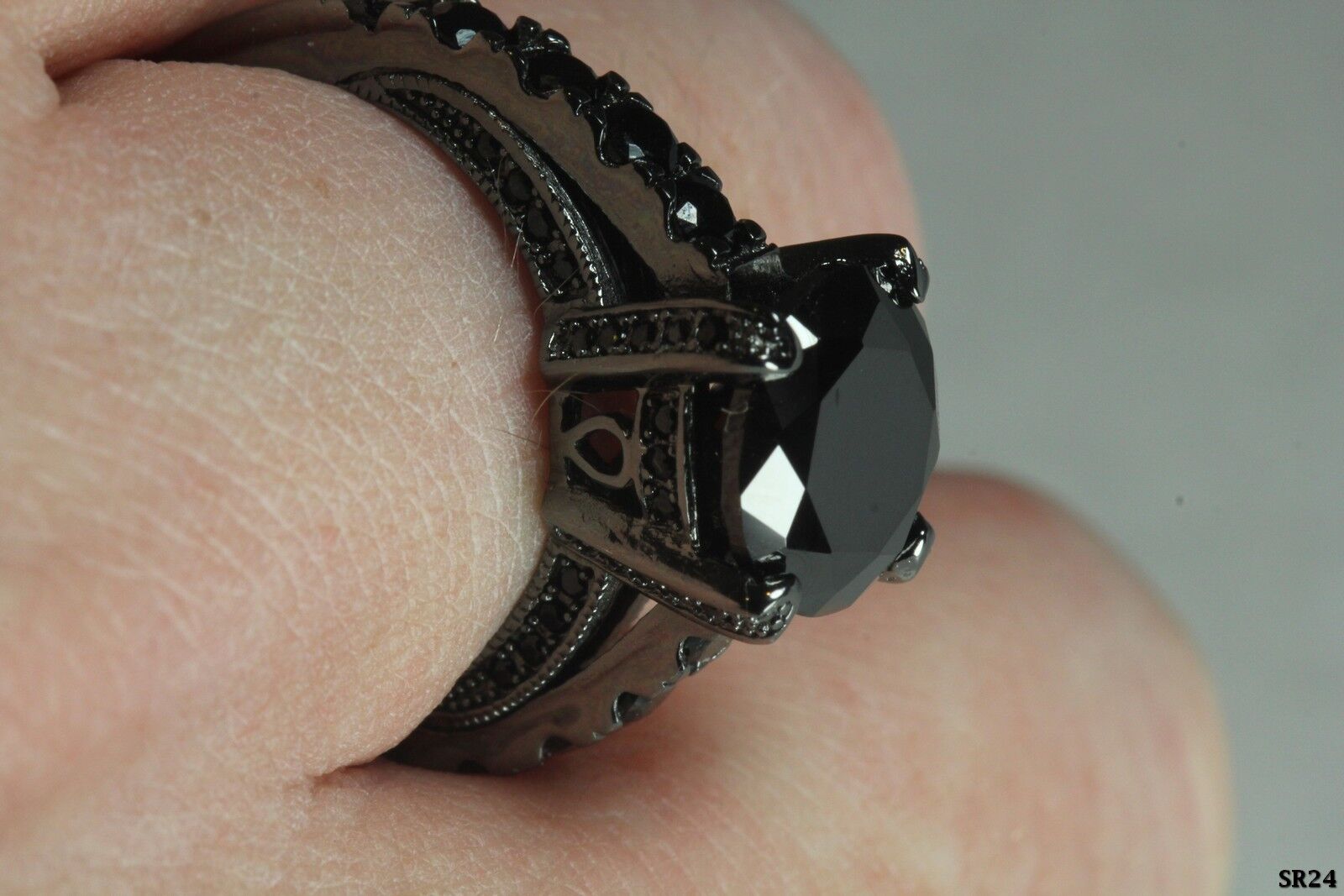 Antique Style Womens Black Stone Black Rhodium Sterling Silver Engagement Ring