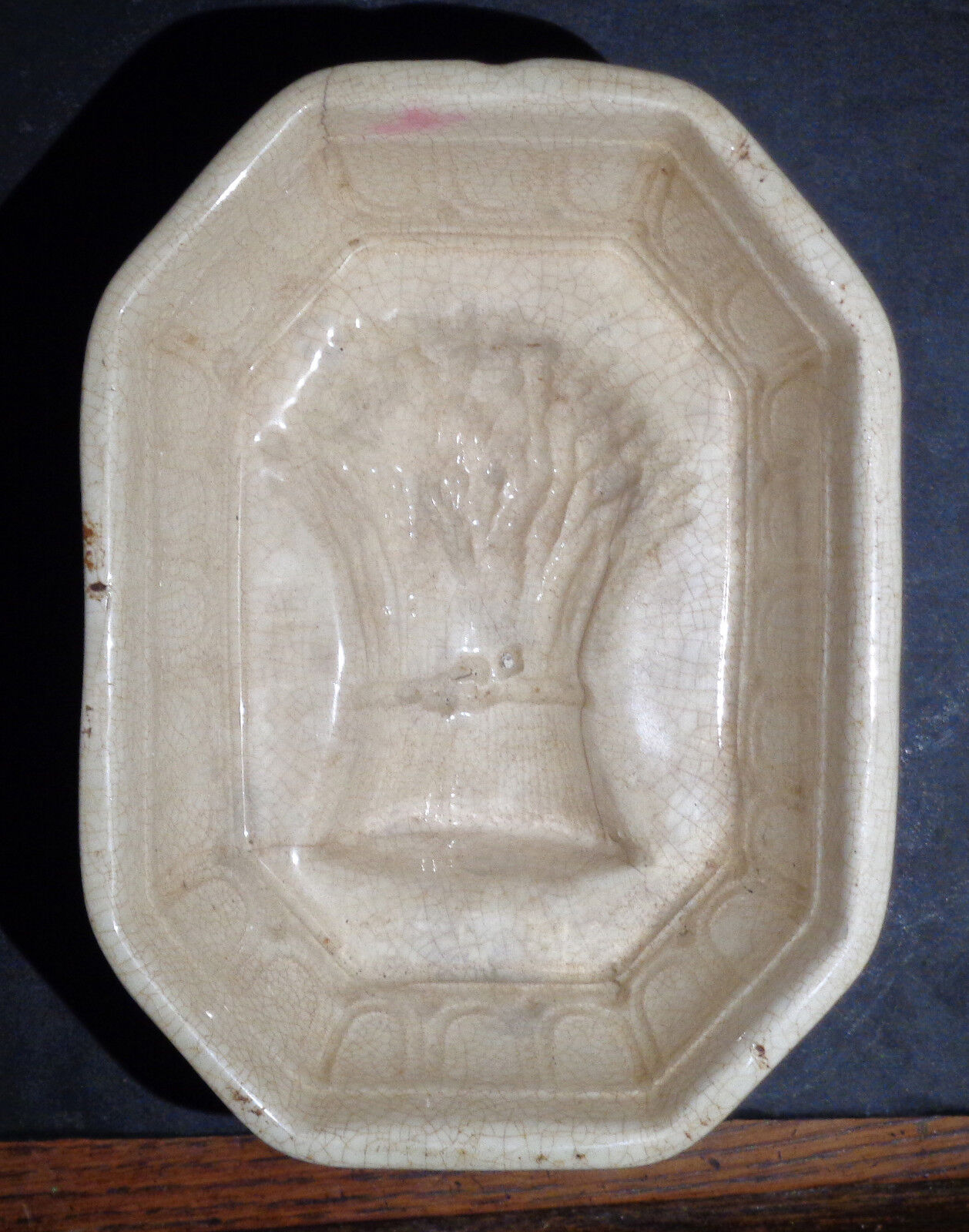 Antique 19th Cent VICTORIAN ironstone PUDDING jelly ASPIC Food MOLD wheat motif