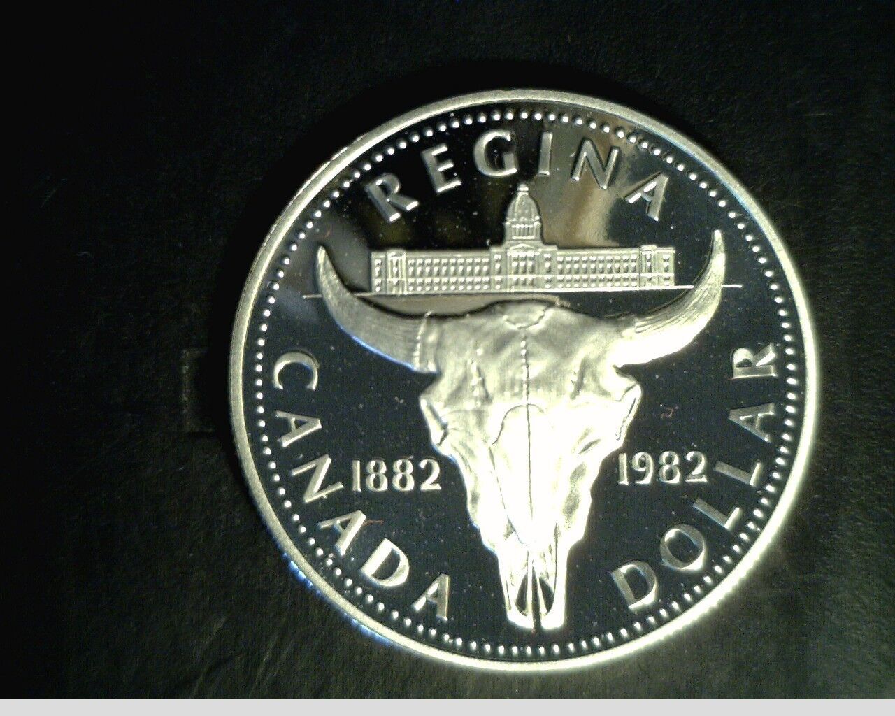 1982 Canada $1,  Regin 100th Anniversary,  High Grade .3750 oz Slv (Can-490)