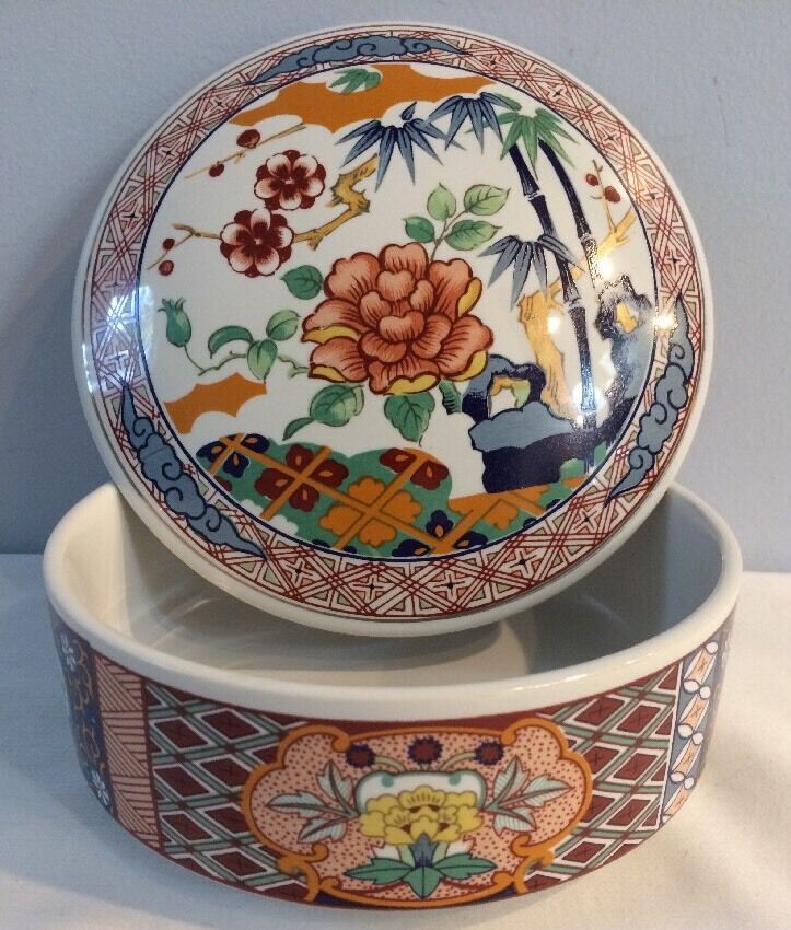 Vintage NIB Imariware Fine Porcelain 6-1/4\
