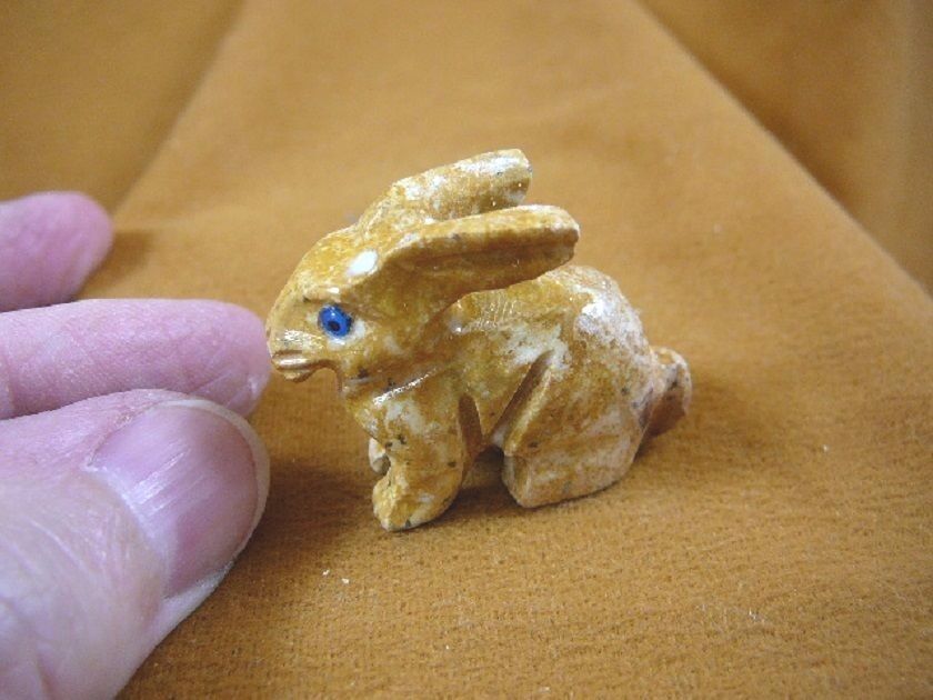 (y-BUN-21) tan spotted BUNNY RABBIT SOAPSTONE carving FIGURINE love rabbits HOP