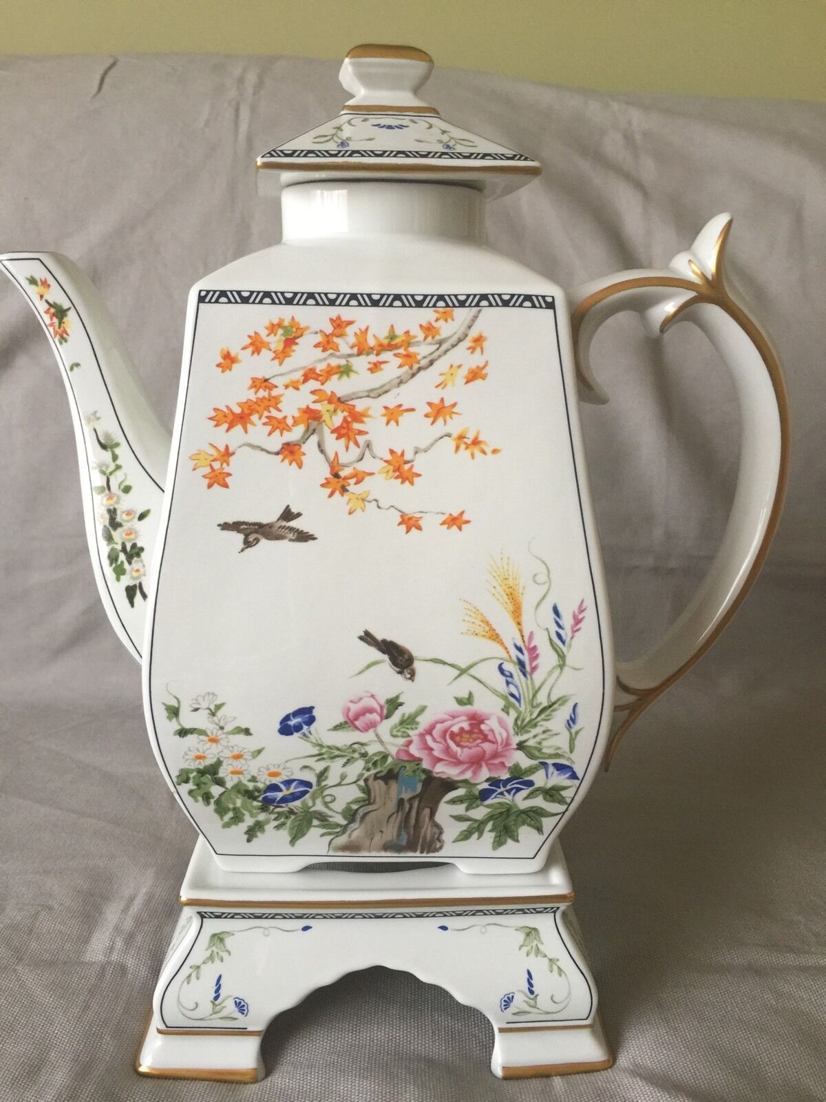 Coffee Carafe Franklin Mint The Birds And Flowers Of The Orient