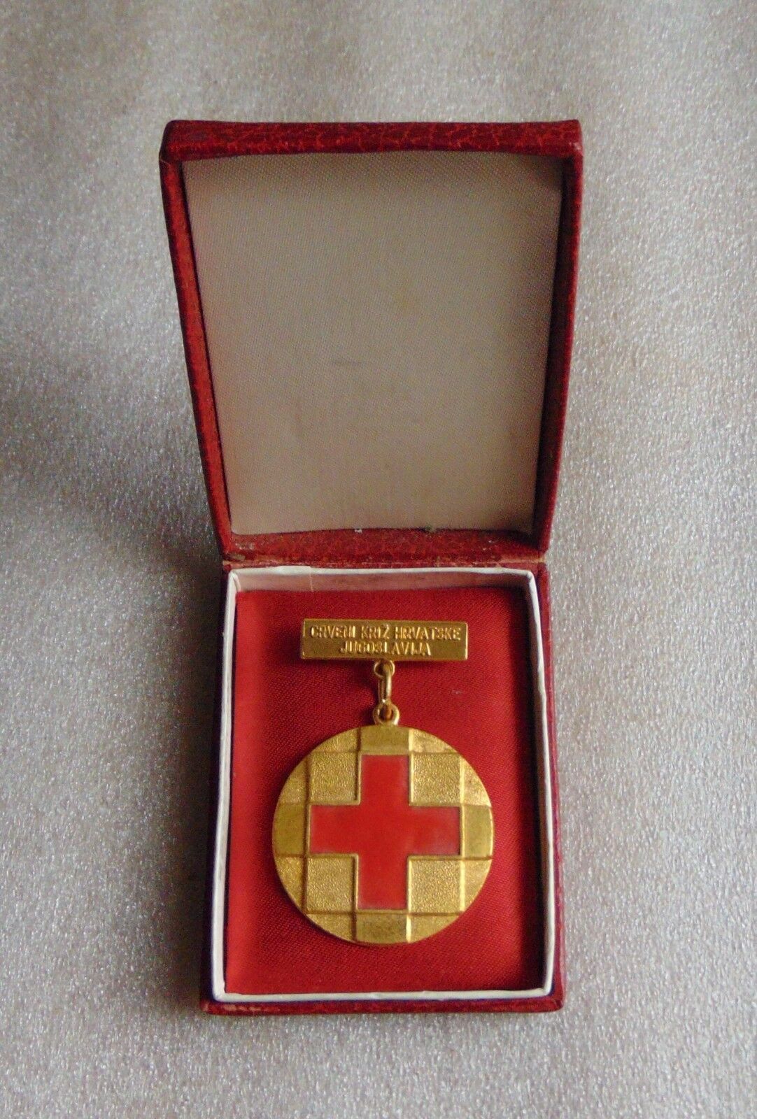 Red Cross Croatia - Yugoslavia Gold Medal with Box