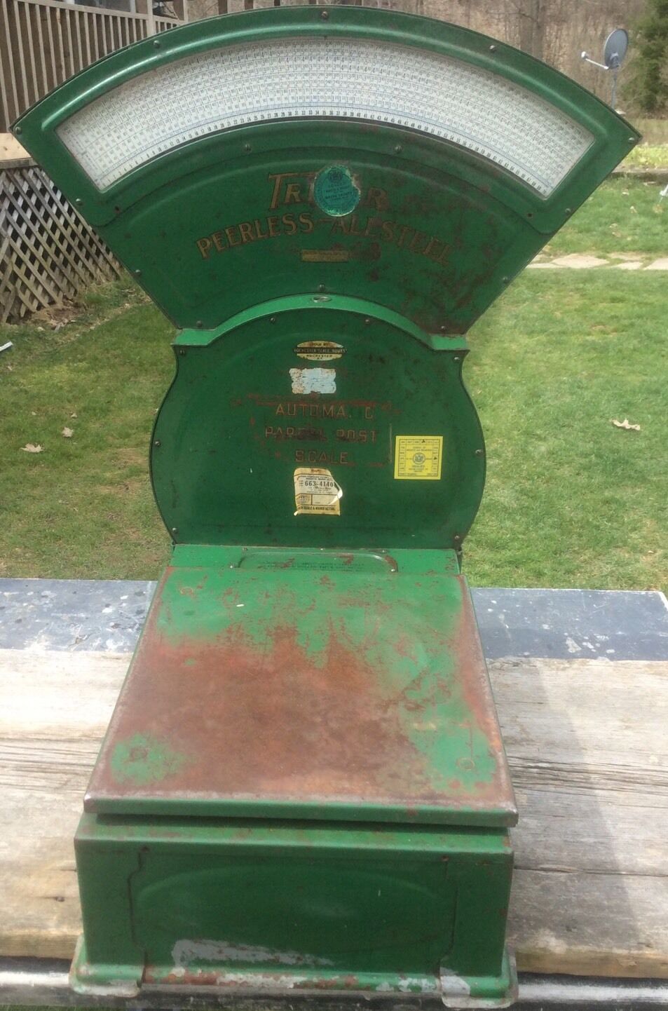 Vintage Automatic Green Parcel Post Scale , Triner Peerless-Allsteel Industrial