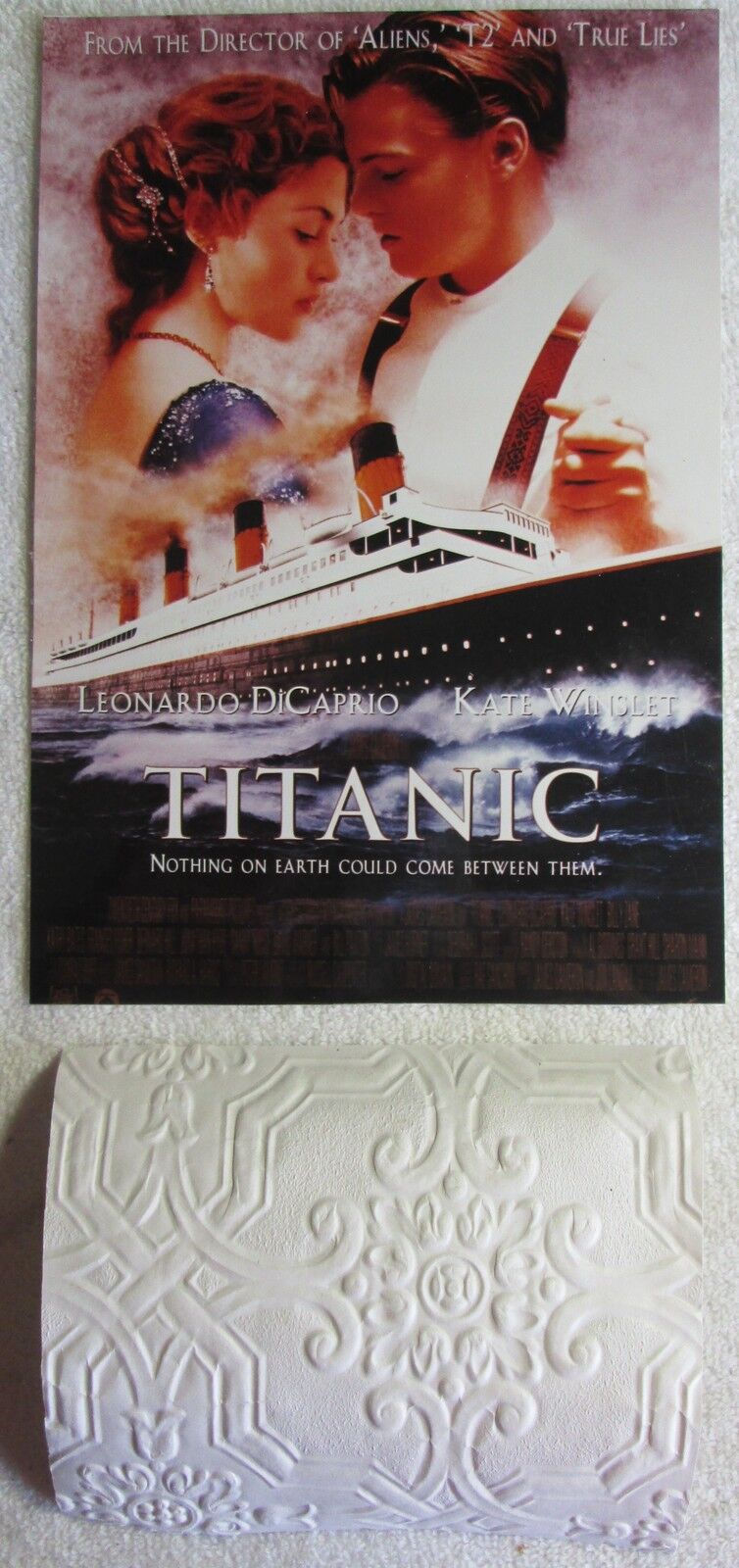 TITANIC MOVIE PROP SECTION OF WALLPAPER 