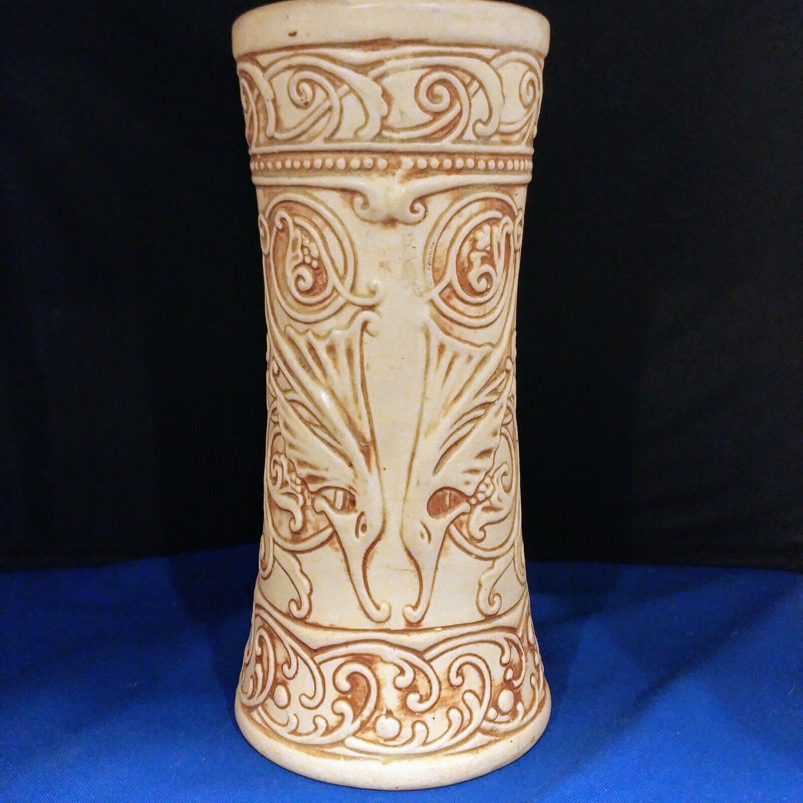 Antique Vintage 1914 Weller Pottery Clinton Ivory Vase approx 4.5\