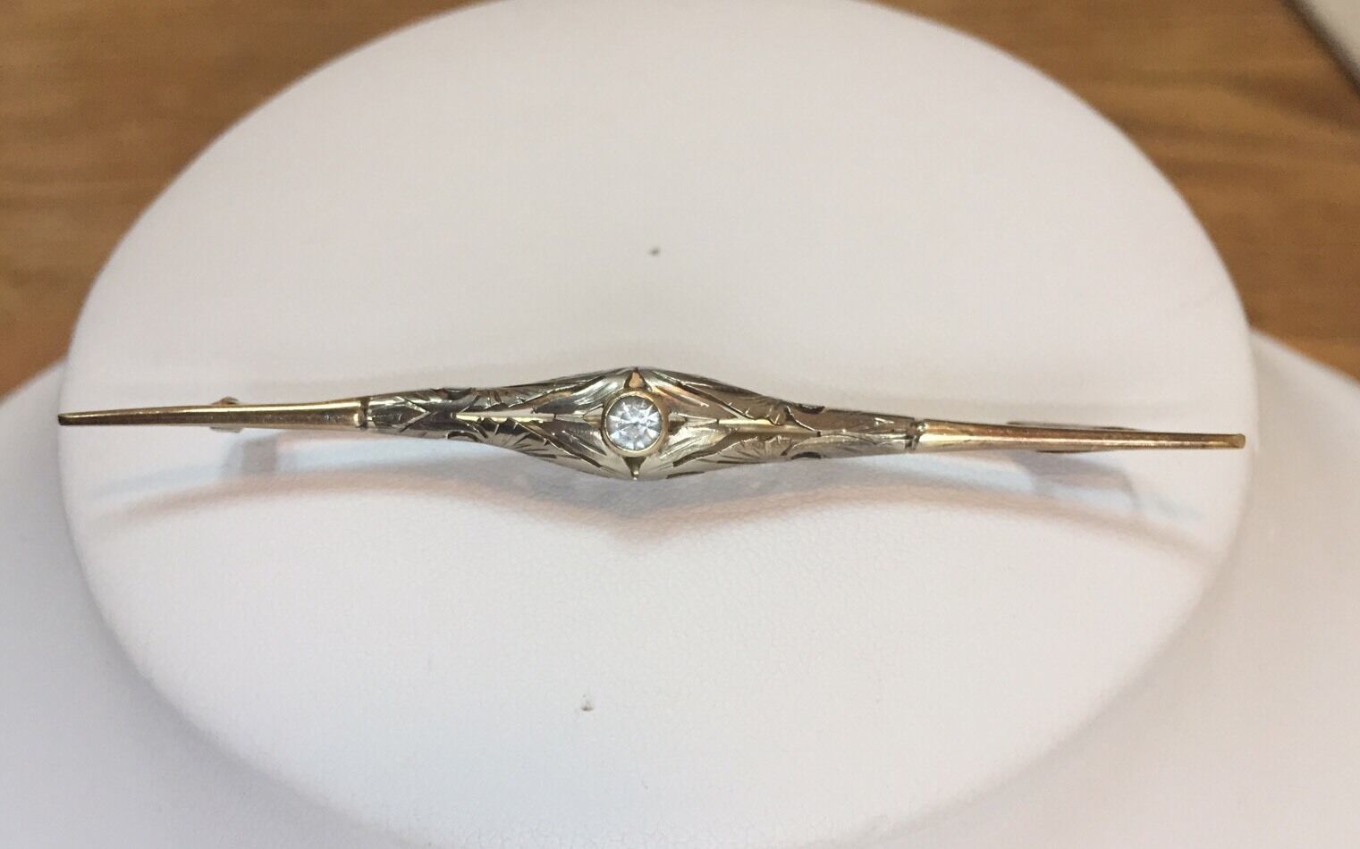 Vintage 18k yellow gold filagree pin with old miner cut diamond 