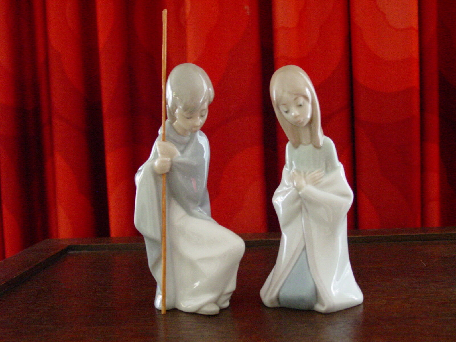 Lladro Virgin Mary #4671 and Saint Joseph #4672 in pristine condition