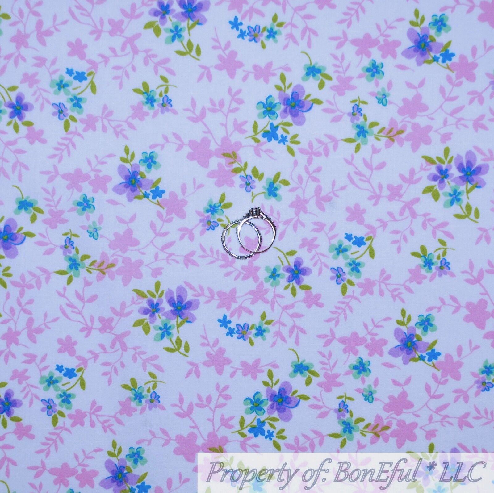 BonEful FABRIC Cotton Quilt White Pink Purple Small Flower Girl Green Leaf SCRAP