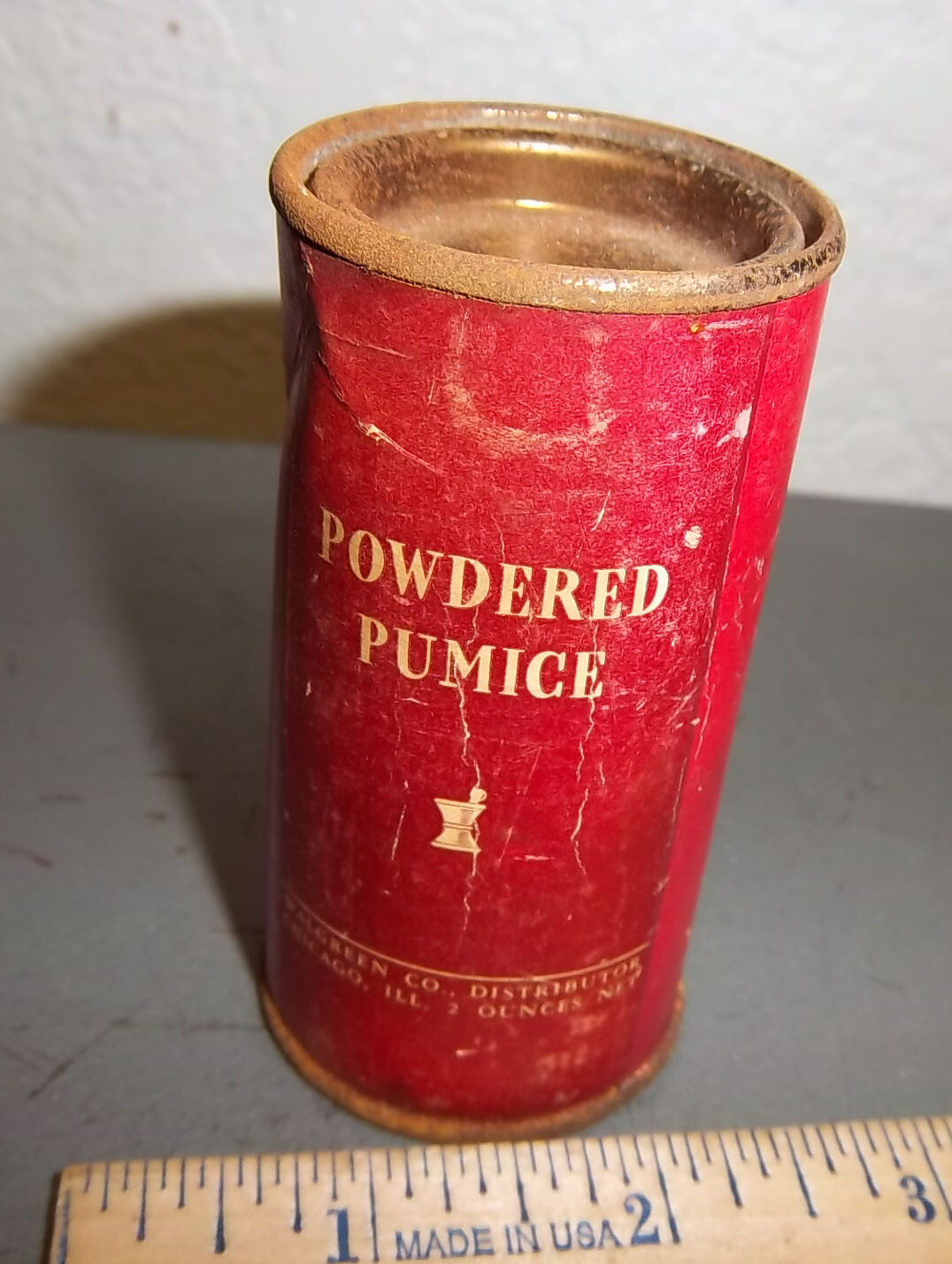 vintage Powdered Pumice container, 2 oz walgreen company chicago, nice colors