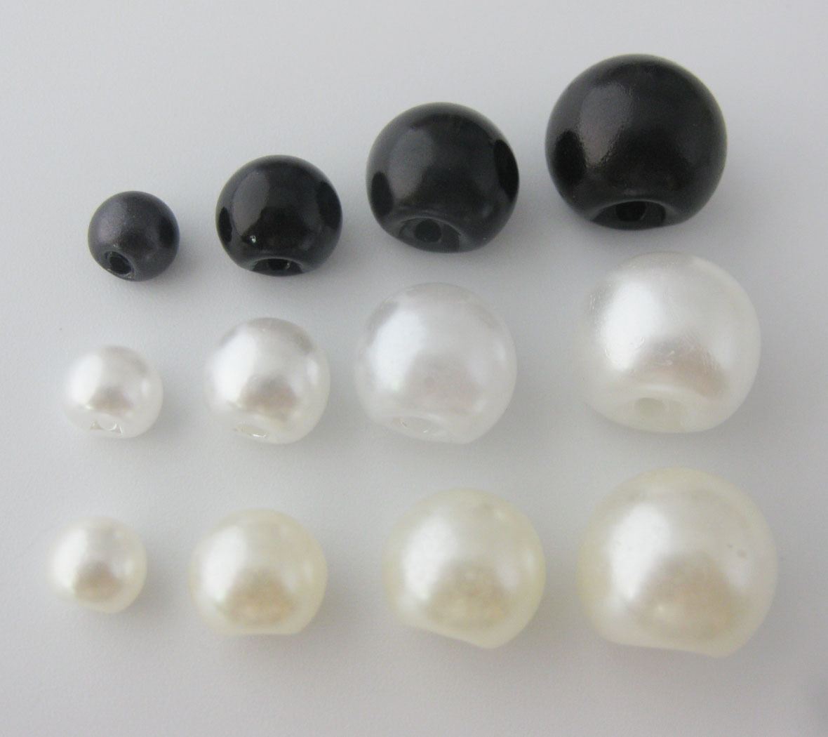White/Ivory/Black Side Hole Plastic Pearl Buttons for Dress 100pcs 3 size Botoes