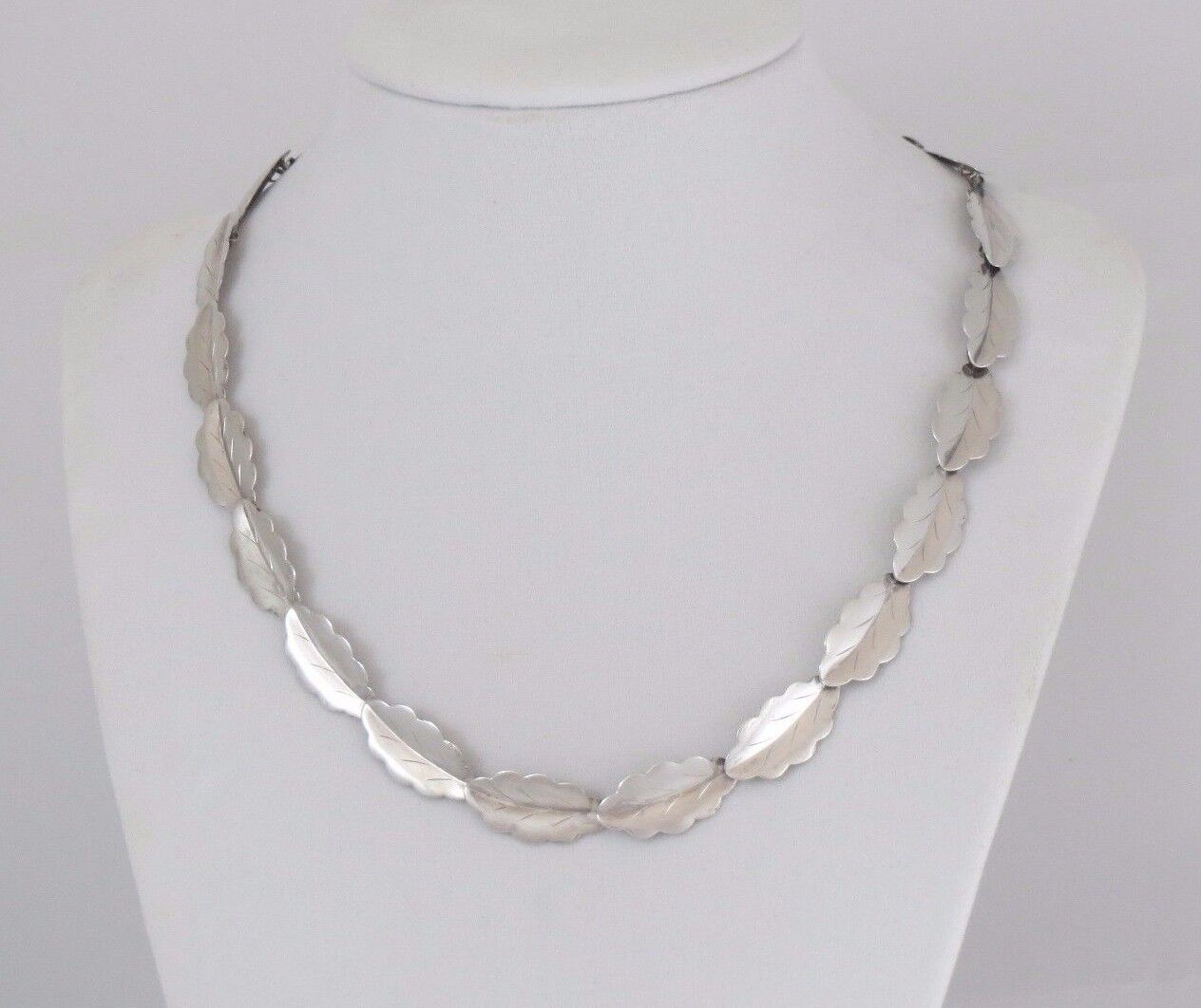 Vintage Silver (.835) Oak Leaf Necklace, Signed - 16\