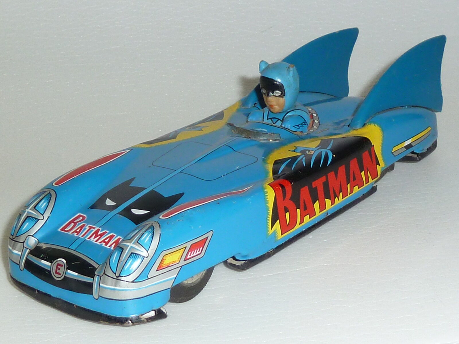 RARE 1960\'s BLUE BATMOBILE BATMAN TIN FRICTION TOY CAR JAPAN ASC AOSHIN 8.75 \