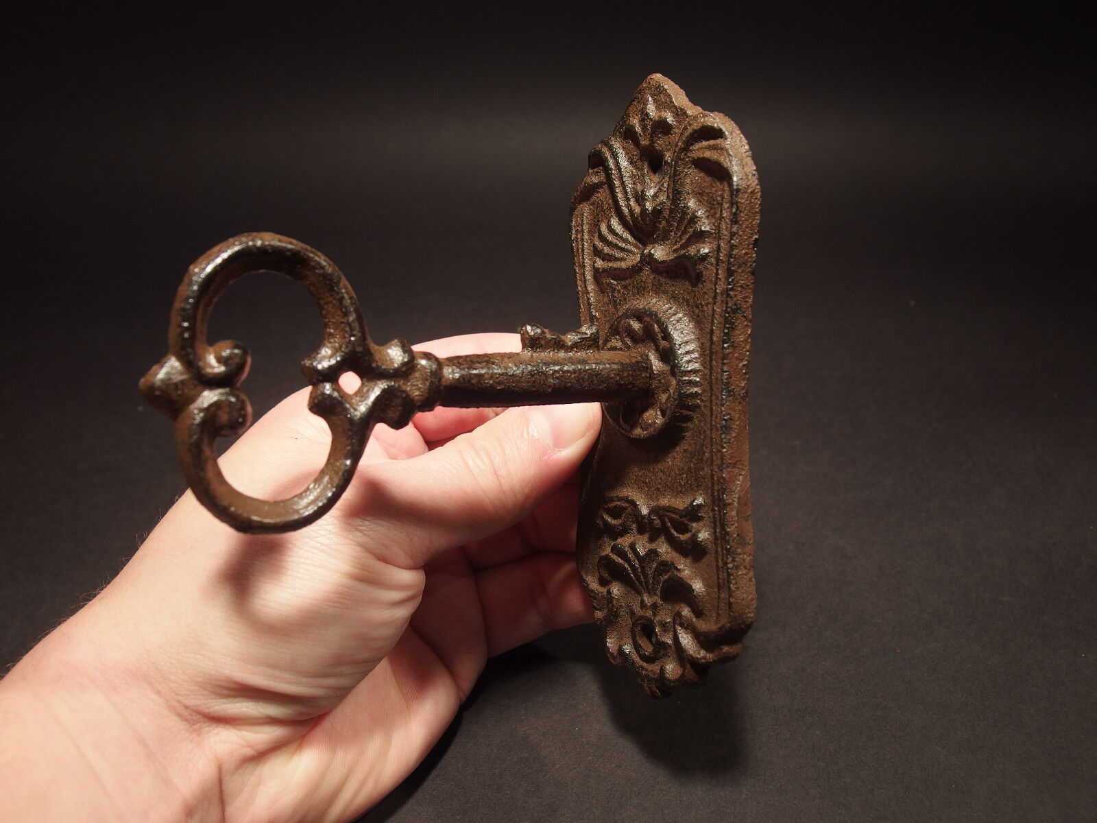 Antique Primitive Vintage Style Cast Iron Hook Bracket Coat Key Door Hardware