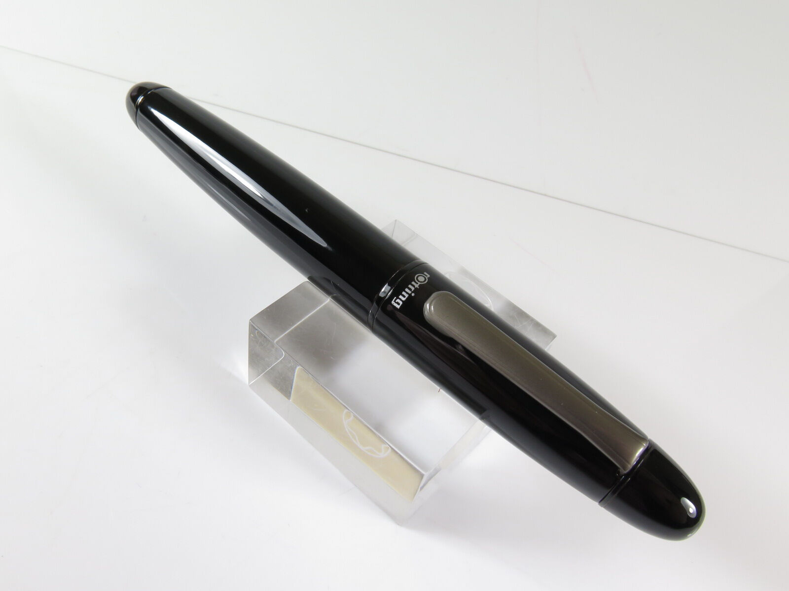 Rotring Lissabon Fountain Pen Torpedo shape black glossy, new old stock