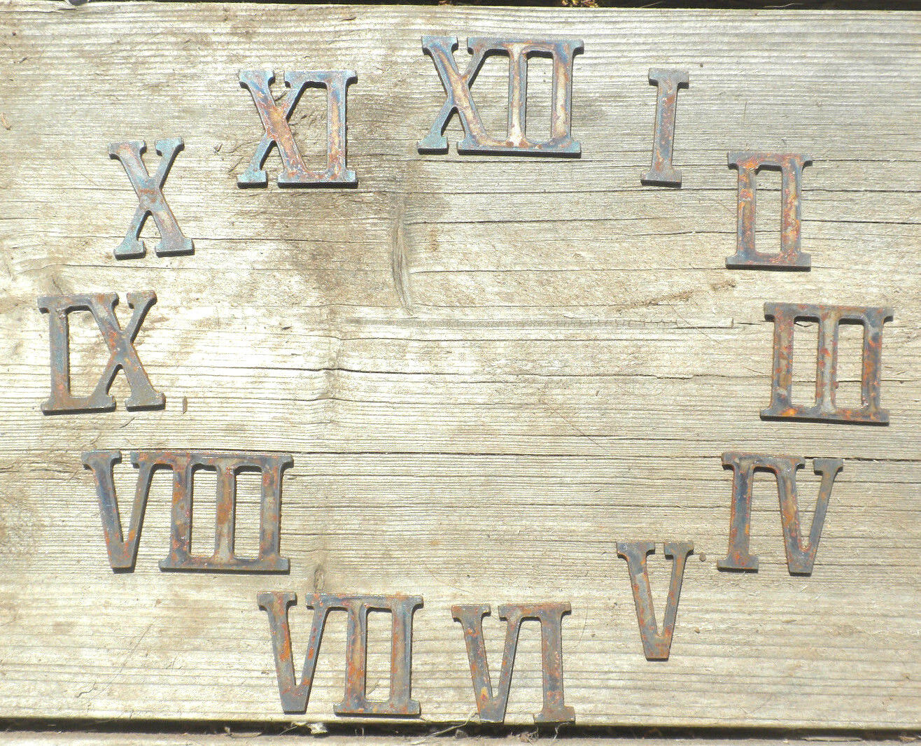 4 inch Rough Rusty Metal Vintage Roman Numeral Number Full Clock Face Set (1-12)