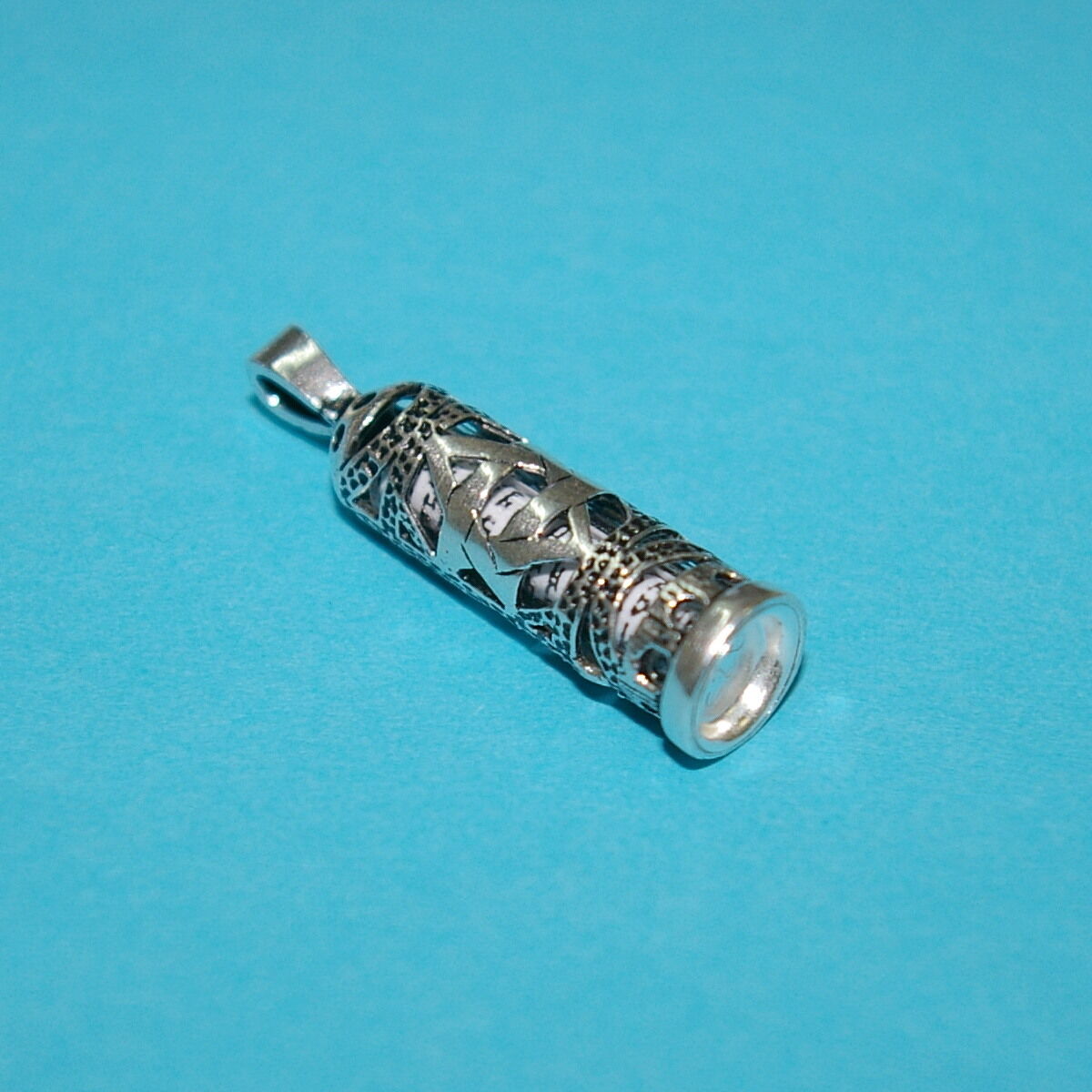 Sterling Silver 925 MEZUZAH Pendant with Cut Out STAR of DAVID and Scroll