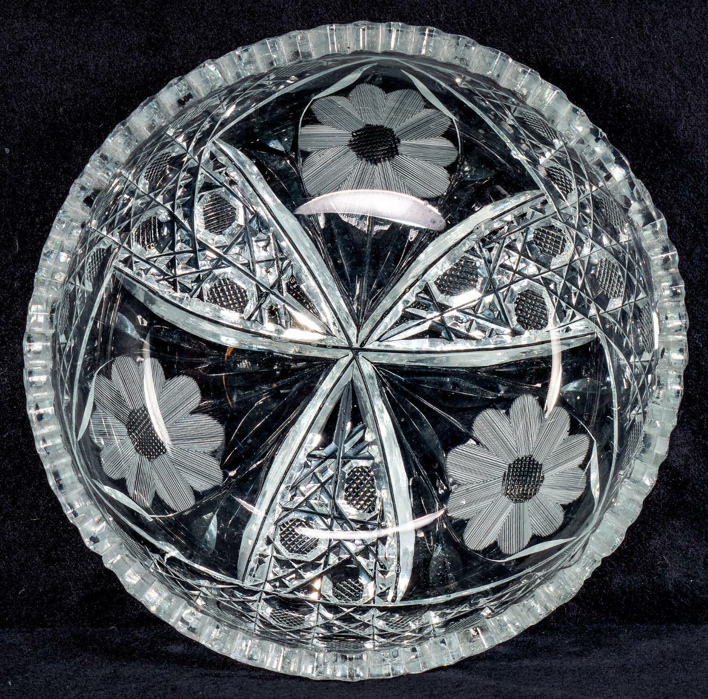 Gorgeous Deep Cut Crystal Candy Dish Scalloped Edge Intaglio Sunflowers