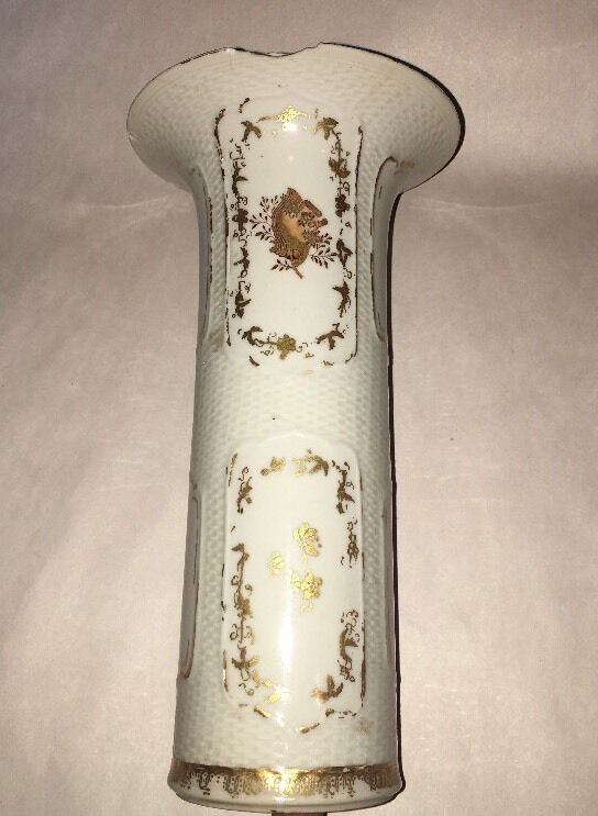 Antique Chinese Export Porcelain Large Spill Vase Gilt Ca. 1820? Early