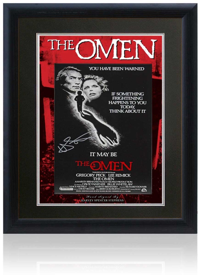 Harvey Stephens Signed The Omen Movie Poster Presentation 23x19in Framed + COA Harvey Stephens Signed The Omen Movie Poster Presentation 23x19in Framed + COA